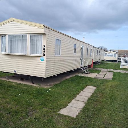 3 Bedroom Caravan, Sleeps 8 Lyons Lido Beach Престатин Экстерьер фото