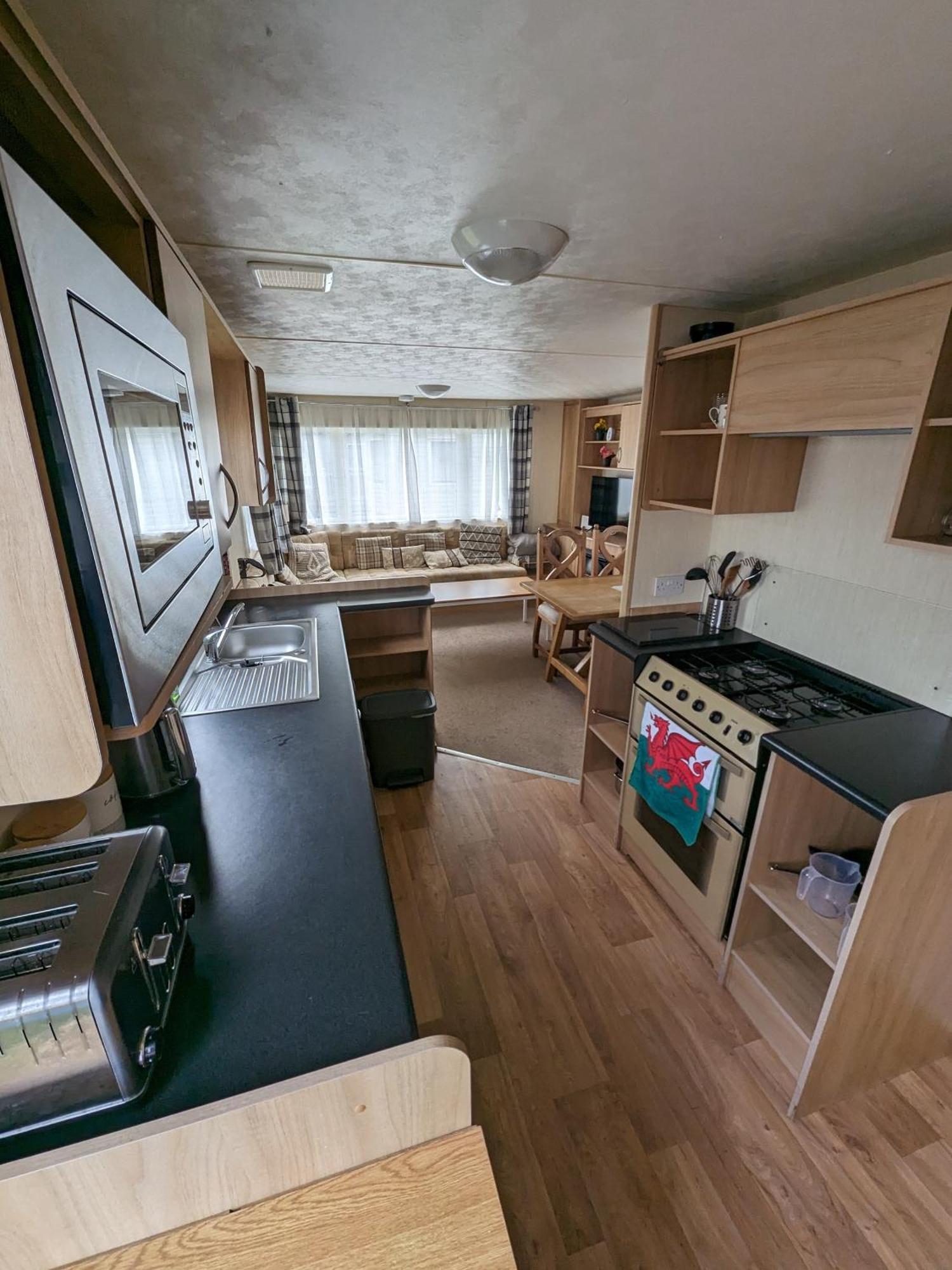 3 Bedroom Caravan, Sleeps 8 Lyons Lido Beach Престатин Экстерьер фото